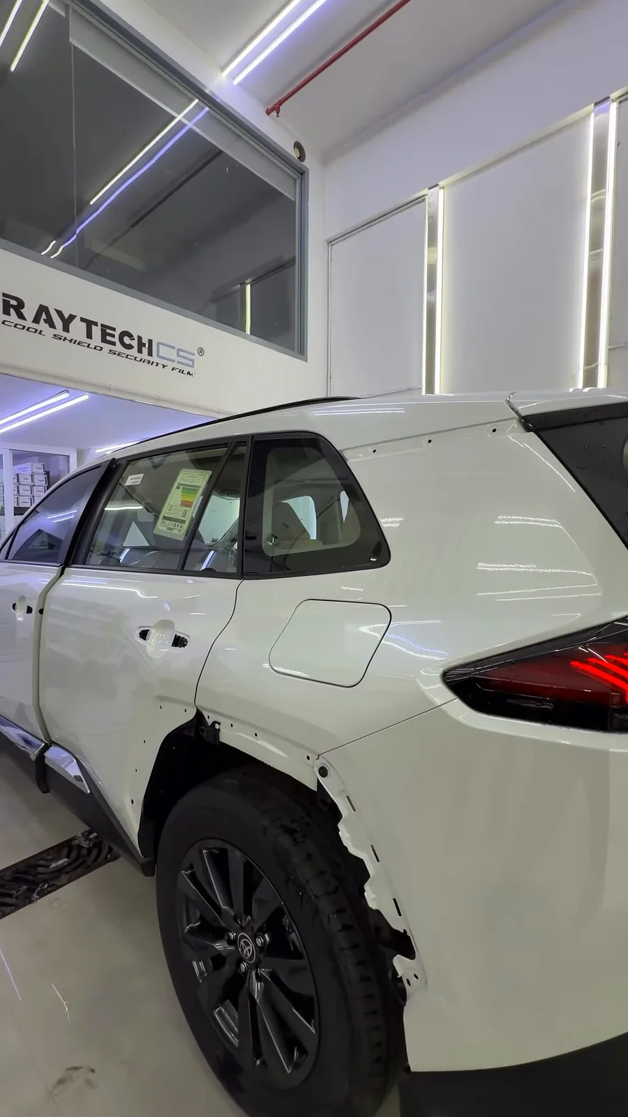 ريفلكشن — صورة 5 من 5